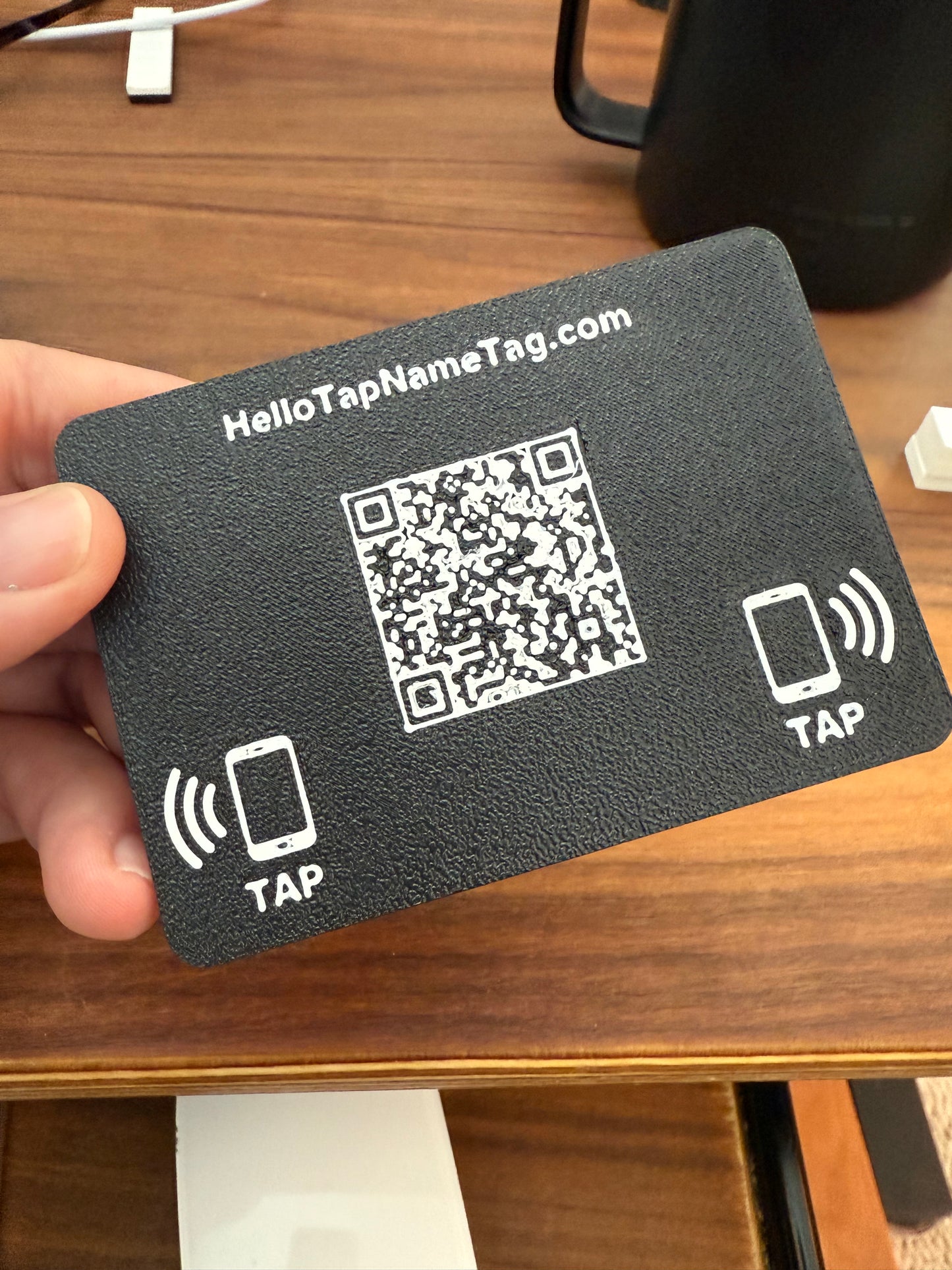 HelloTap Name Tag - Customizable and Reusable Smart Badge for Instant Networking
